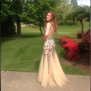 Elegant Black and Cream Evening Gown